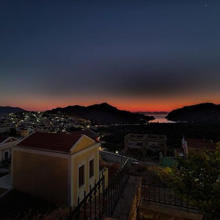Symi Sunshine Apartment Dış mekan fotoğraf
