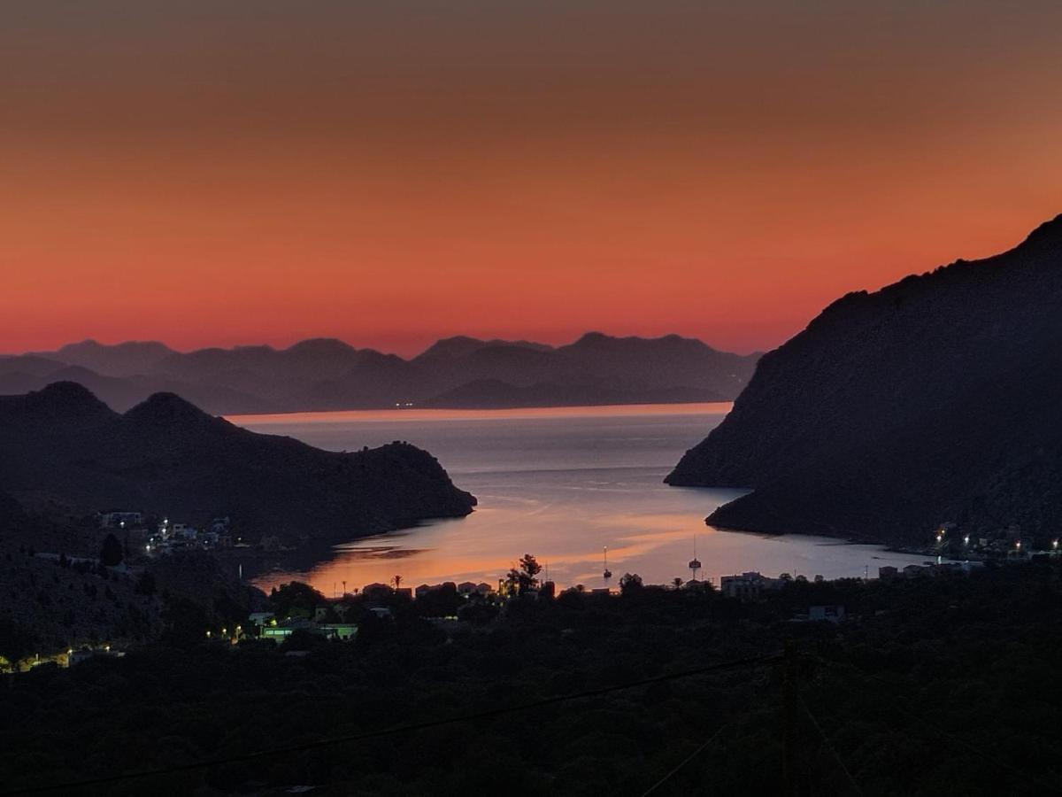 Symi Sunshine Apartment Dış mekan fotoğraf