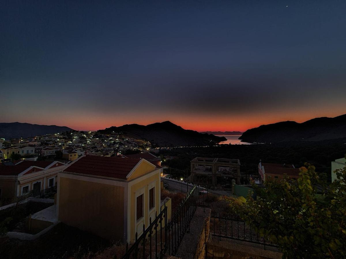 Symi Sunshine Apartment Dış mekan fotoğraf