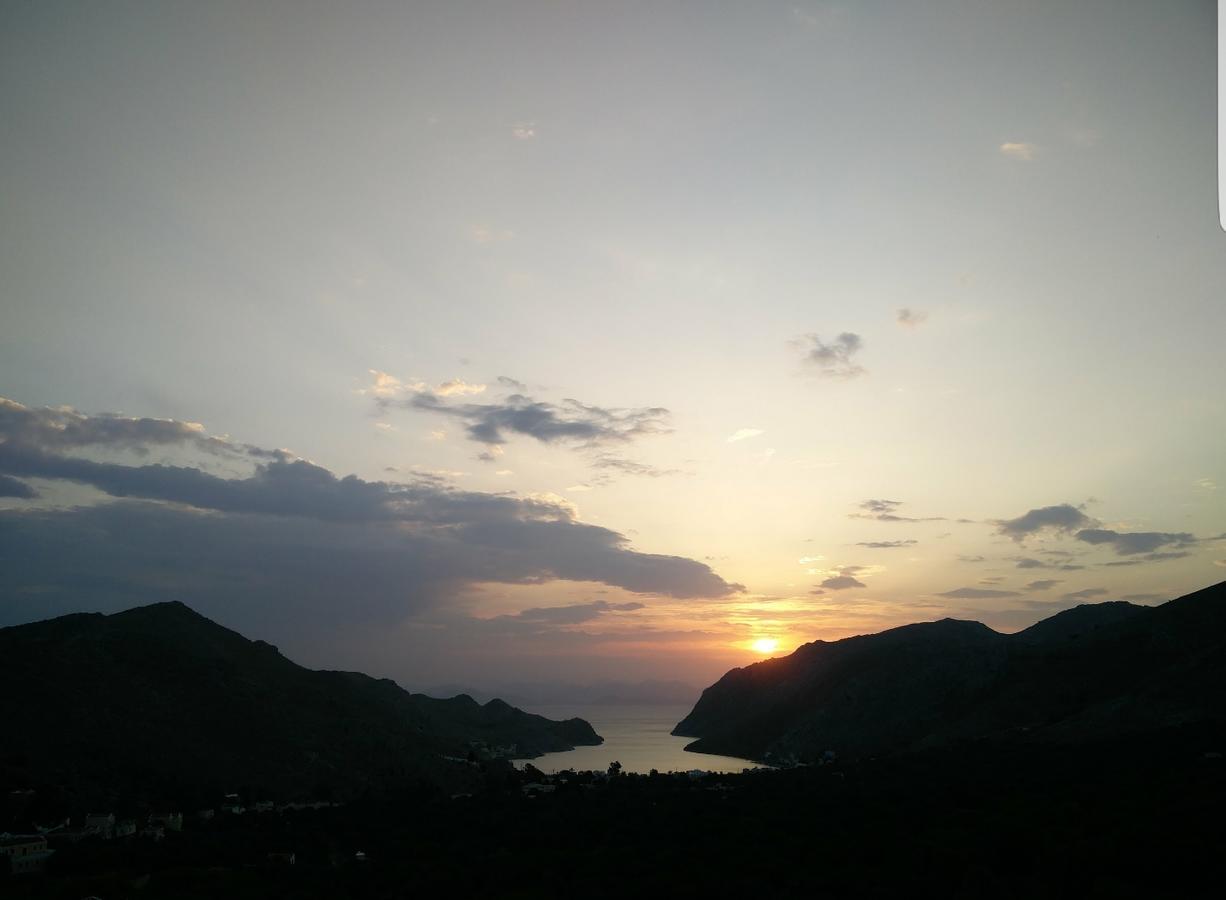 Symi Sunshine Apartment Dış mekan fotoğraf